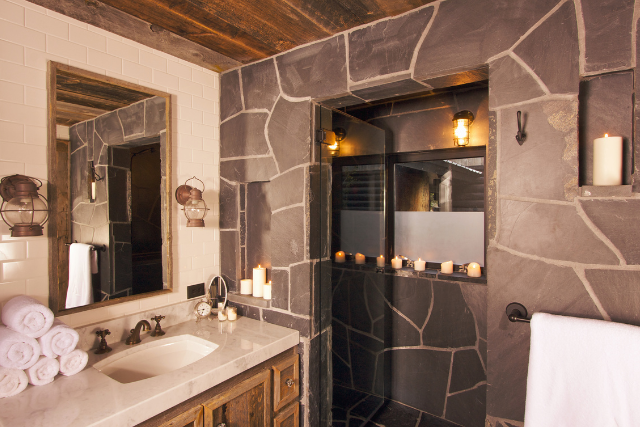 bed and breakfast bathroom